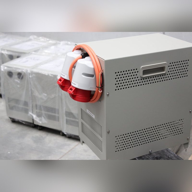 Phasemaker Rc8 Rotary Converter 8 Hp (6 Kw) With Controller Phasemaker Rc8 Rotary Converter 8 Hp (6 Kw) With Controller