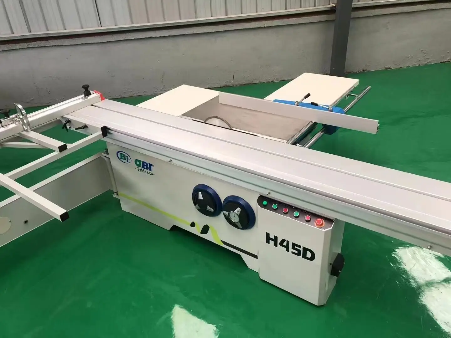 3M 45 Degree Table Panel Saw Precision Sliding Table Saw For Straight And Inclined Board Wood Machinery 3M 45 Degree Table Panel Saw Precision Sliding Table Saw For Straight And Inclined Board Wood Machinery