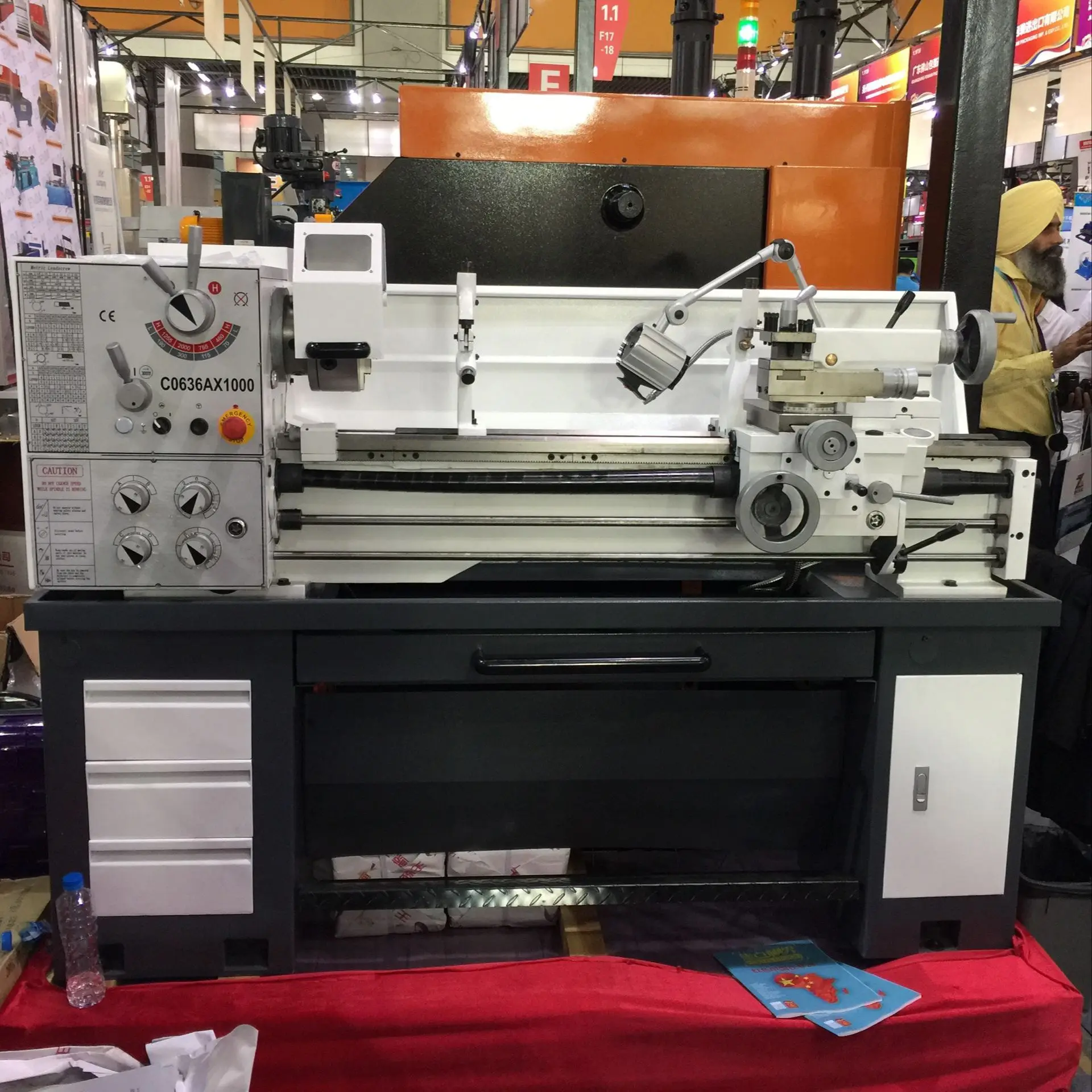 C0636A Mini Bench Bed Lathe For Hobby C0636A Mini Bench Bed Lathe For Hobby