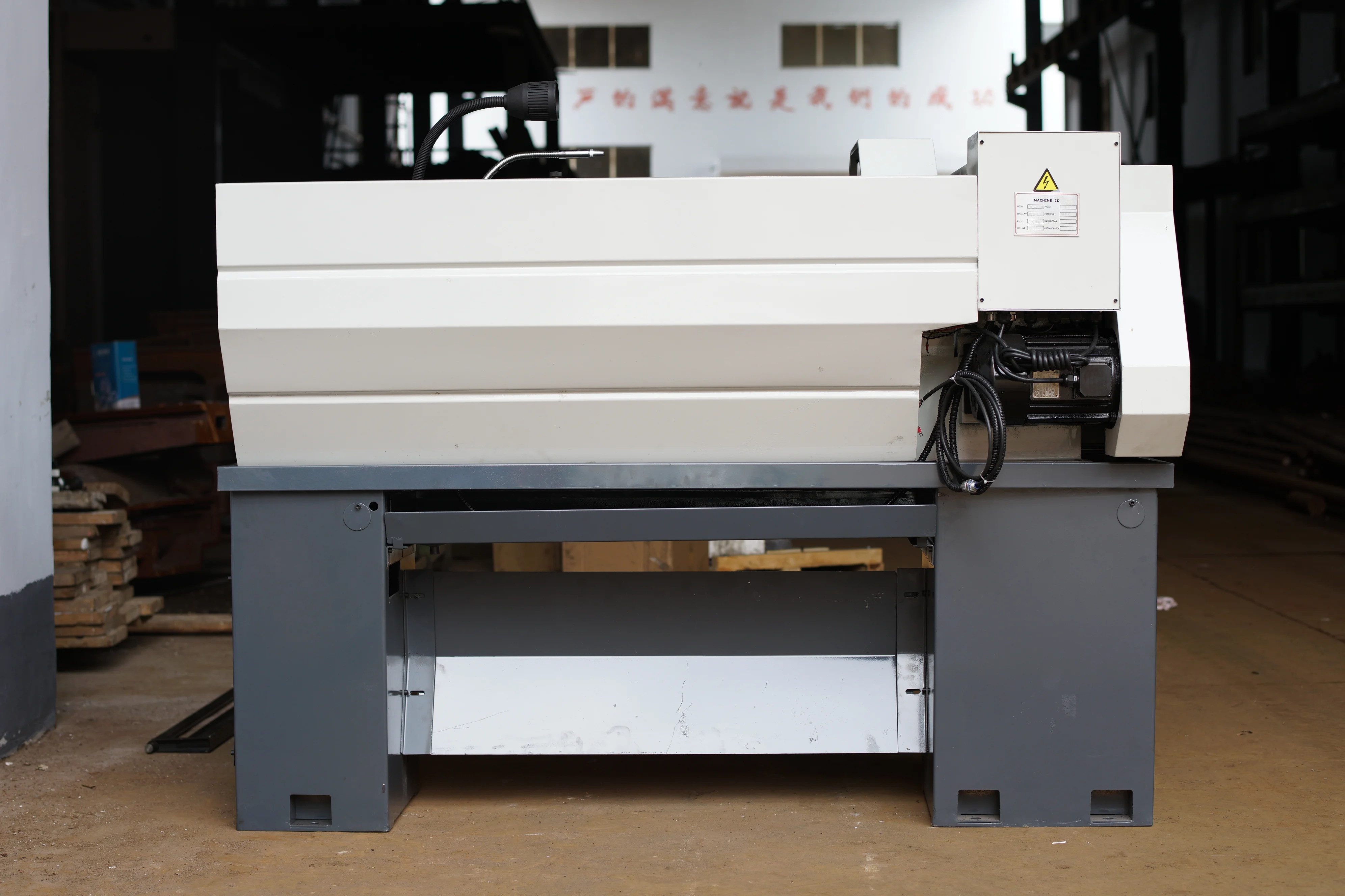 C0636B Manual Bench Lathe For Metal Working C0636B Manual Bench Lathe For Metal Working