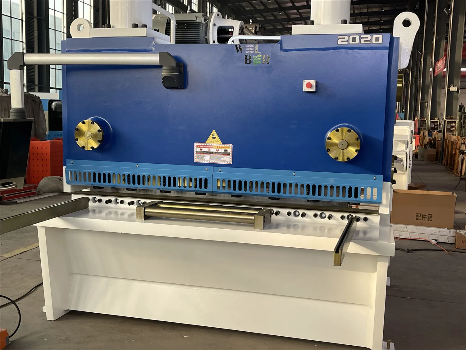 20X2000Mm Hydraulic Cnc Guillotine Plate Shearing Machine 20X2000Mm Hydraulic Cnc Guillotine Plate Shearing Machine