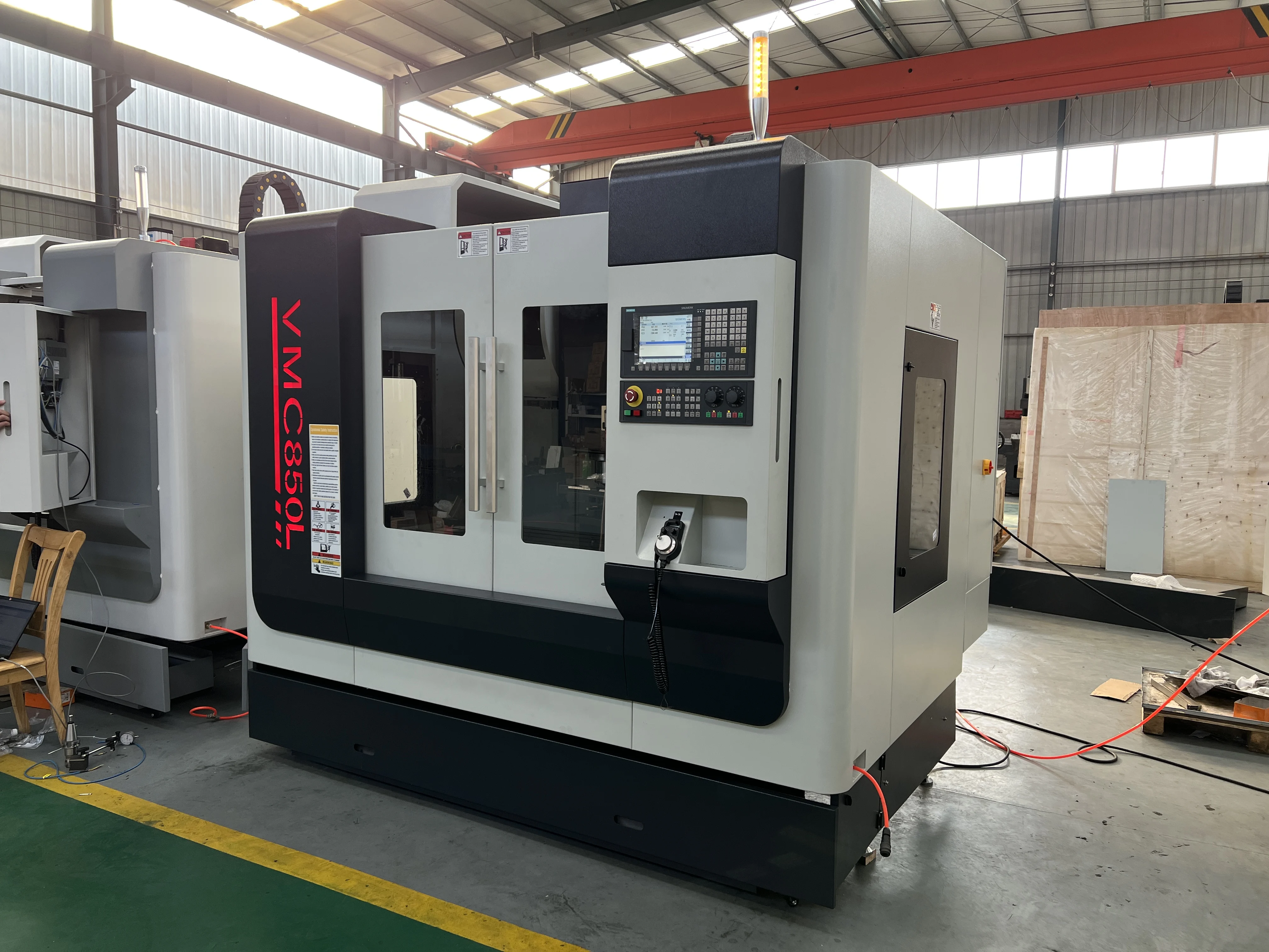 Hot Selling Vmc850L Directly Manufacturer Cnc Mill Machinery Center Hot Selling Vmc850L Directly Manufacturer Cnc Mill Machinery Center