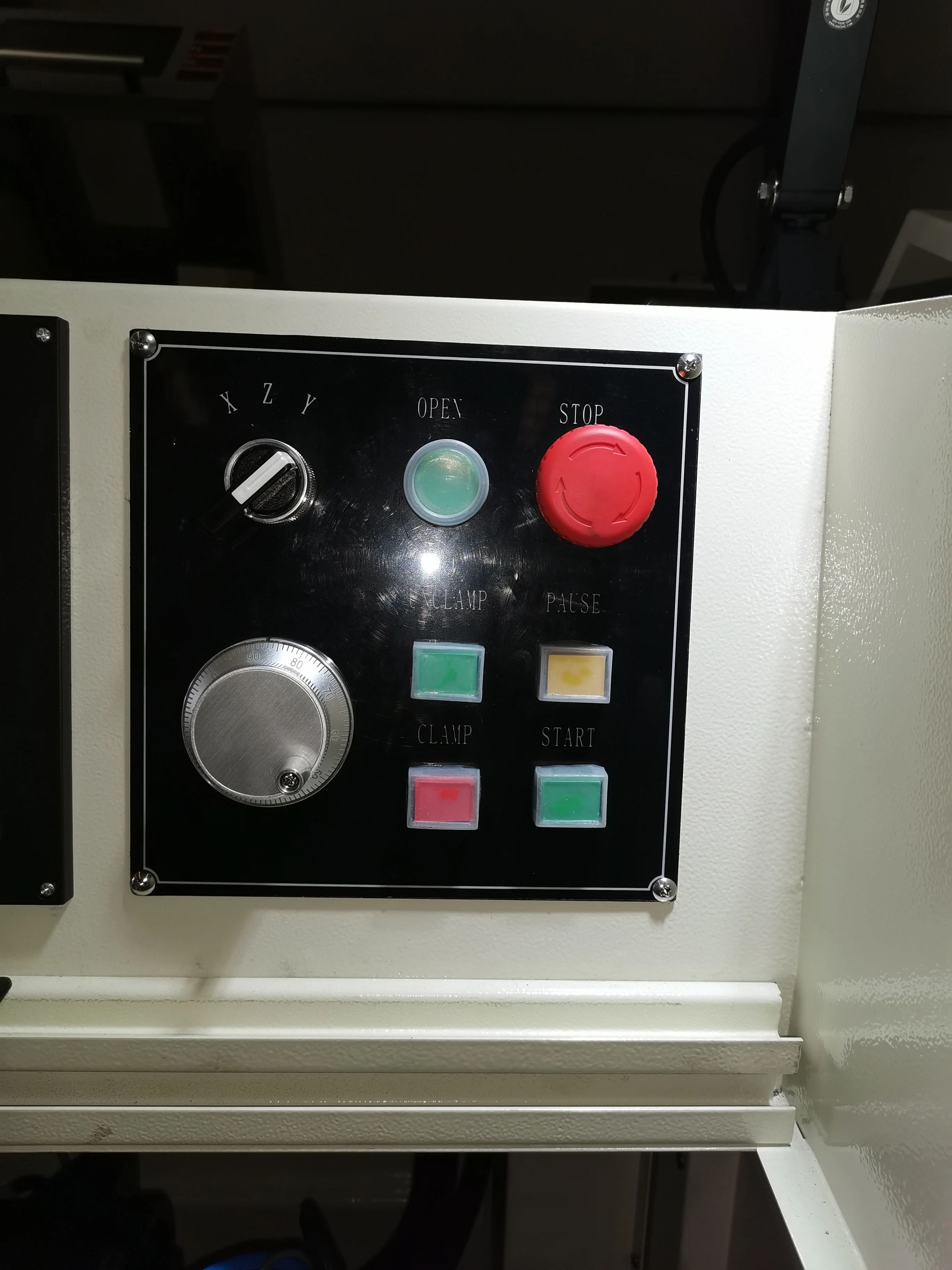 Hot Selling Ck1107 Economical Cnc Swiss Lathe Machine Automatic For Metal Cutting Hot Selling Ck1107 Economical Cnc Swiss Lathe Machine Automatic For Metal Cutting