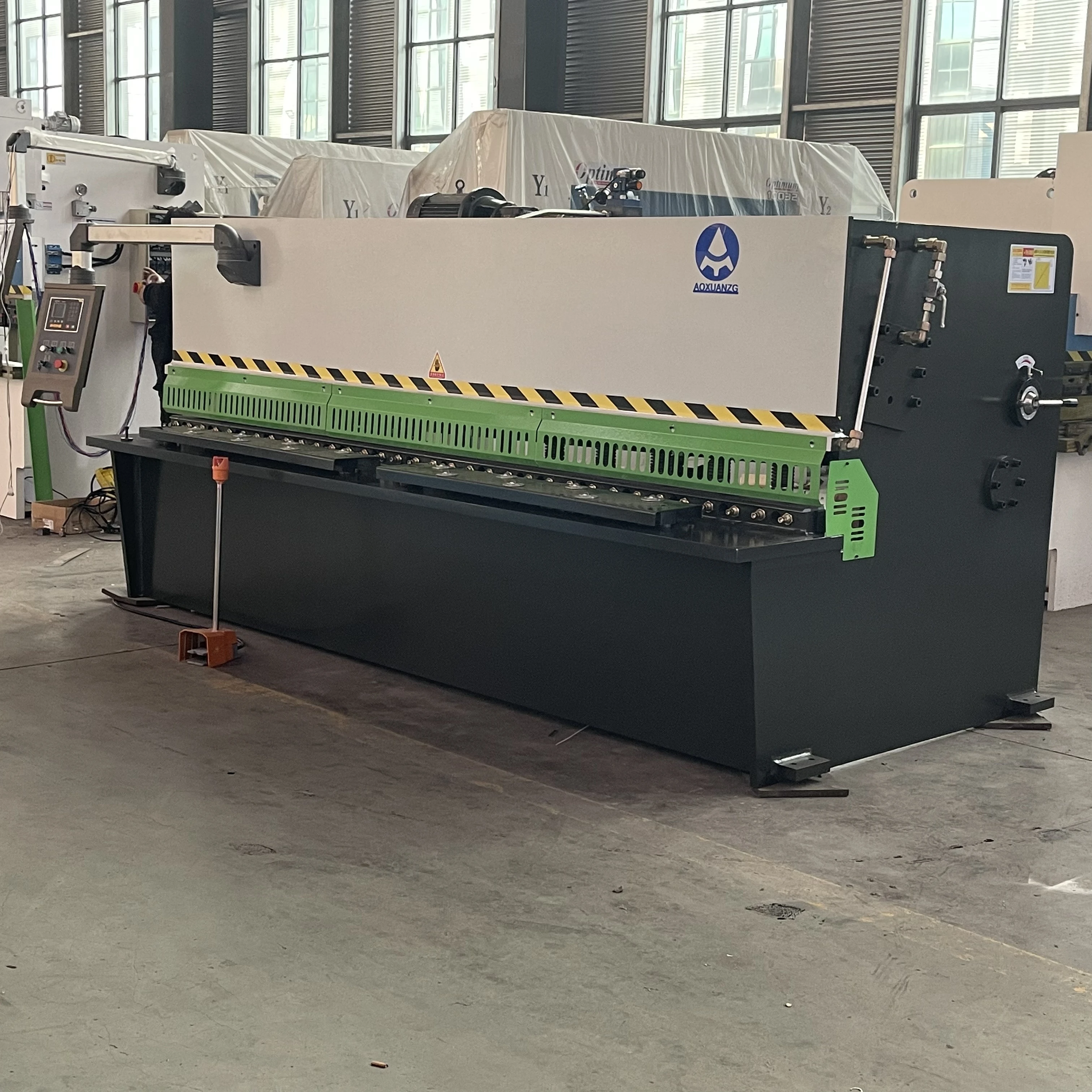 Competitive Price 6*3200 Hydraulic Shearing Guillotine Machine Sheet Metal Cutting Machinesheet Metal Shearing Machine Competitive Price 6*3200 Hydraulic Shearing Guillotine Machine Sheet Metal Cutting Machinesheet Metal Shearing Machine