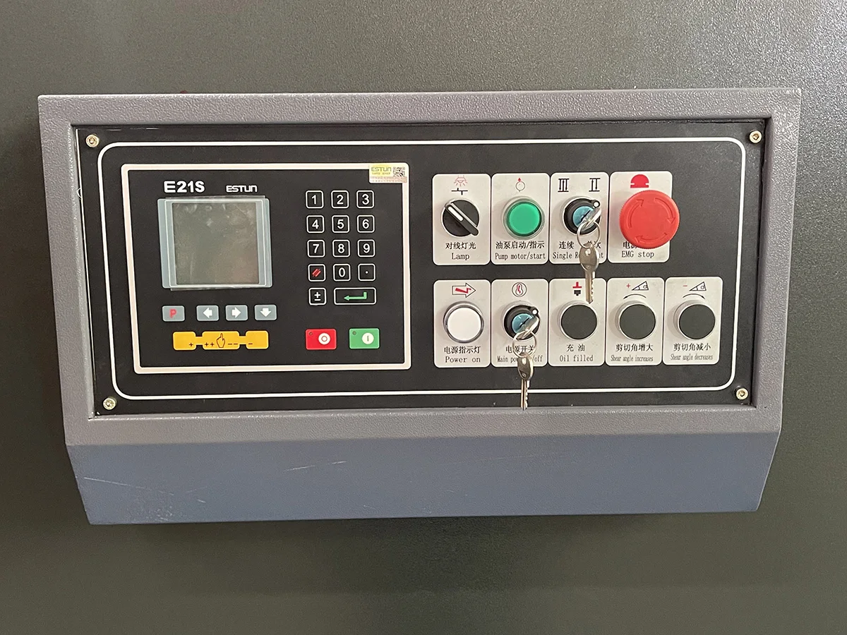 6X3200 Hydraulic Plate Cutting Machine Metal Guillotines Forcarbon Steel 6X3200 Hydraulic Plate Cutting Machine Metal Guillotines Forcarbon Steel