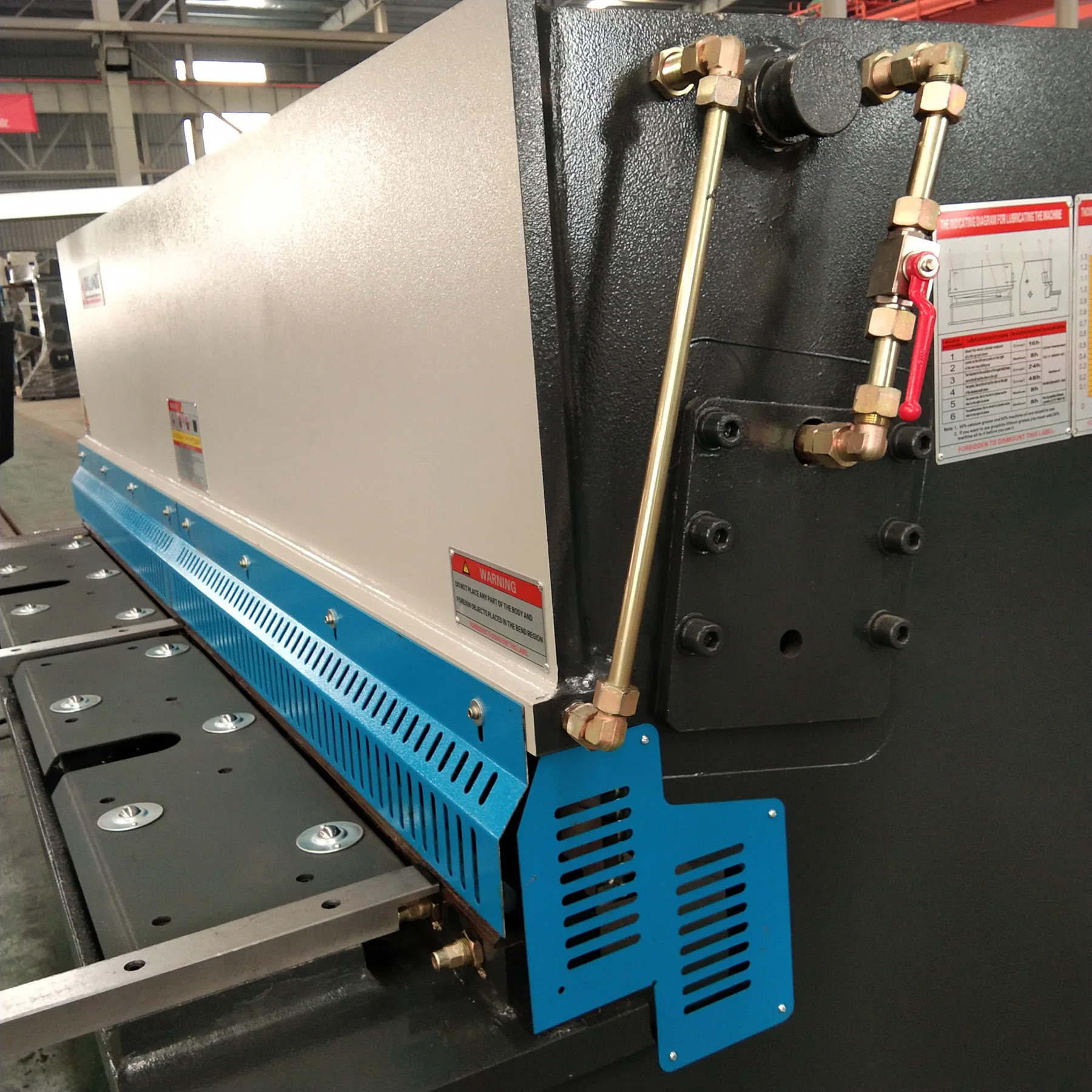 Qc11K-6*3200 Hydraulic Cutting Machine Sheet Metal Guillotines Qc11K-6*3200 Hydraulic Cutting Machine Sheet Metal Guillotines