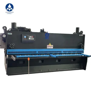 hydraulic guillotine cutting machine with E21S controller for 6mm thickness carbon steel hydraulic guillotine cutting machine with E21S controller for 6mm thickness carbon steel
