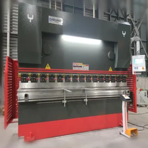 TP10S CNC WC67Y Hydraulic Press Brake, Hydraulic Folding Machine for Stainless Steel Bending Folding Machine