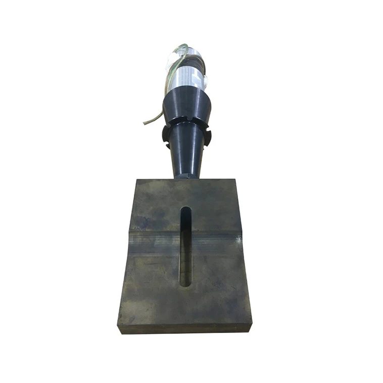 220V Trademark Positioning Mini Welding Machine Fabric Spot Welding Ultrasonic Plastic Spot Welder 220V Trademark Positioning Mini Welding Machine Fabric Spot Welding Ultrasonic Plastic Spot Welder