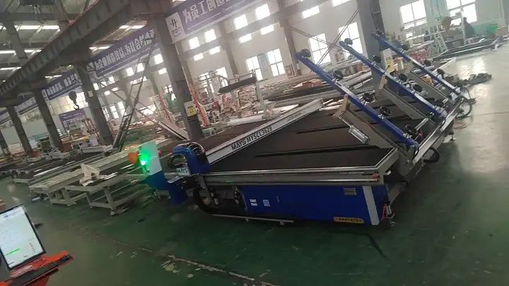 New Trend Cnc Glass Cutting Machine Production Line With Loading And Breaking Table Low-E Fonction Laser Marking Table New Trend Cnc Glass Cutting Machine Production Line With Loading And Breaking Table Low-E Fonction Laser Marking Table