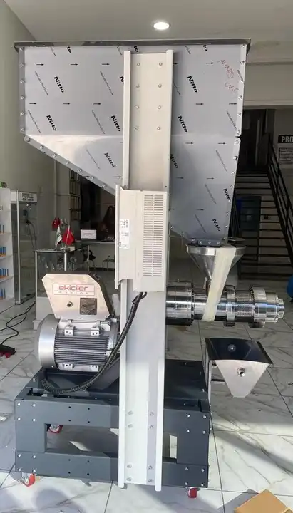 Industrial Oil Machine Cold Press Oil Machine Sunflower Sesame Hemp Seed Pumpkin Seeds Black Seed Industrial Oil Machine Cold Press Oil Machine Sunflower Sesame Hemp Seed Pumpkin Seeds Black Seed