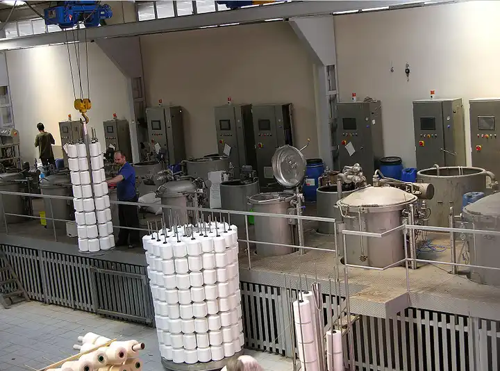 Textile Automatic Low Liquor Ratio Yarn Dyeing Machine Textile Automatic Low Liquor Ratio Yarn Dyeing Machine