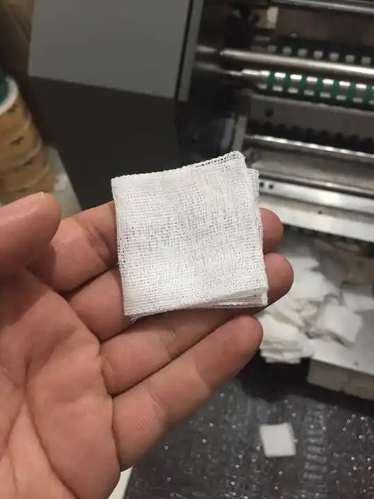 High Speed Textile Medical Cotton Surgical Gauze Making Swab Compress X-Ray Detectable Folding Surgical Sponge Machine High Speed Textile Medical Cotton Surgical Gauze Making Swab Compress X-Ray Detectable Folding Surgical Sponge Machine