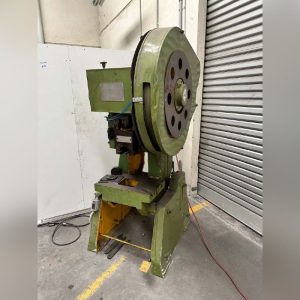 J23-30 Tonne Incline Mechanical Press J23-30 Tonne Incline Mechanical Press