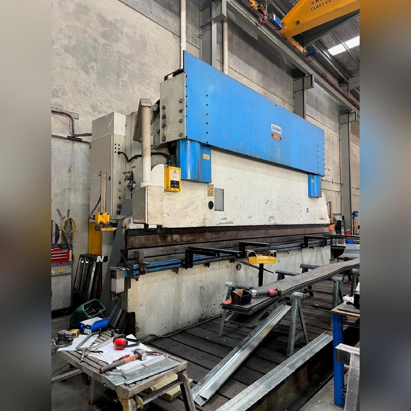 Durmazlar 400 Tonne X Width 6000Mm Press Brake Durmazlar 400 Tonne X Width 6000Mm Press Brake